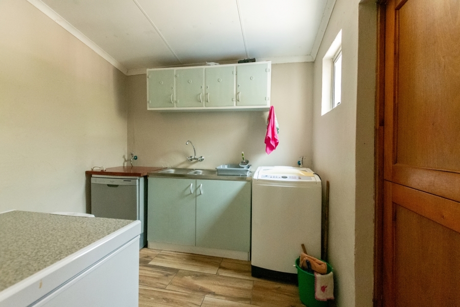 3 Bedroom Property for Sale in Laaiplek Western Cape